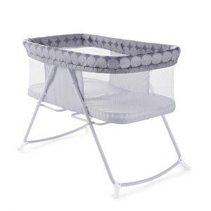 Ingenuity FoldawayIngenuity Foldaway bassinet for small spac es