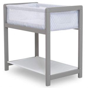 Delta Children Classic Wood Bassinet For Small spaces